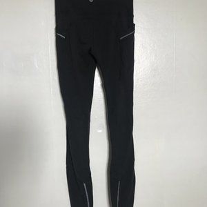 Lululemon, black leggings